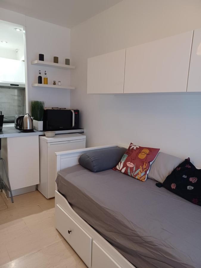 Apartment A Avec Piscine Nizza
